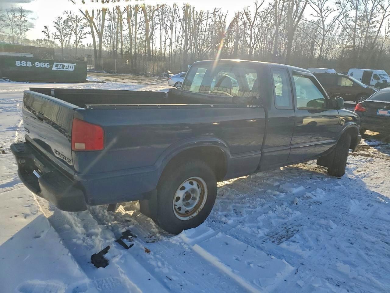 2003 CHEVROLET S TRUCK S10 photo 3