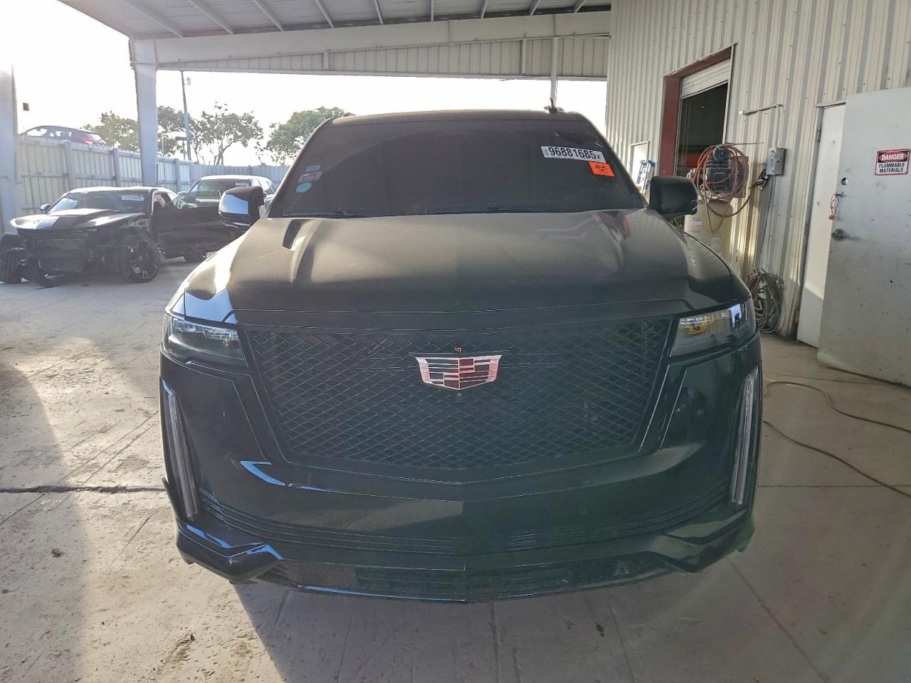 2021 CADILLAC ESCALADE ESV SPORT PLATINUM photo 5