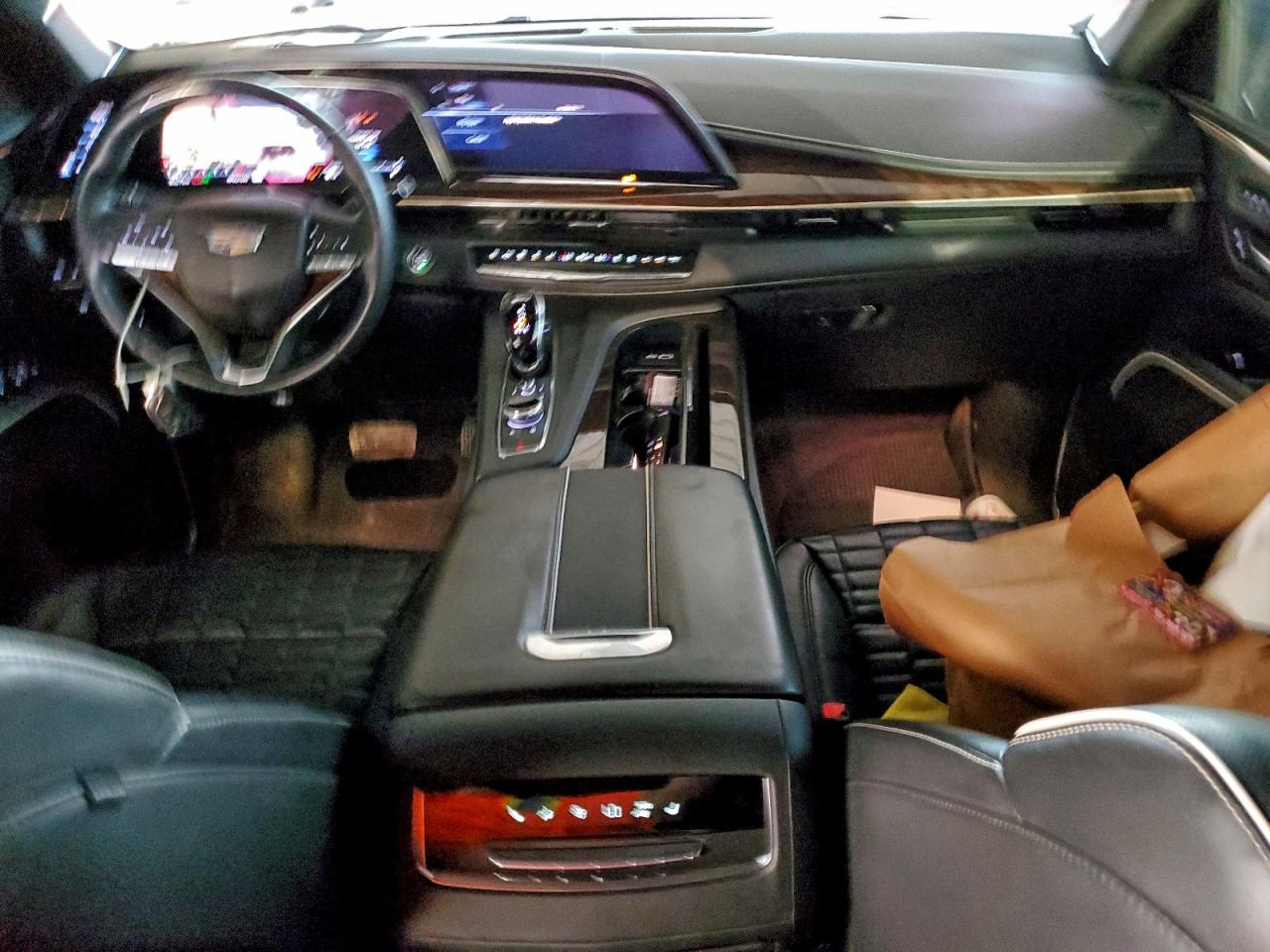 2021 CADILLAC ESCALADE ESV SPORT PLATINUM photo 8