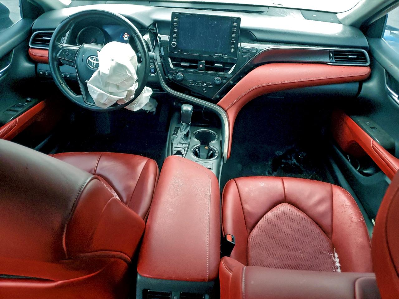 2021 TOYOTA CAMRY photo 15