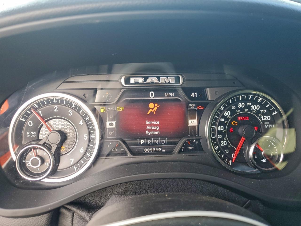 2021 RAM 1500 BIG HORN/LONE STAR photo 9