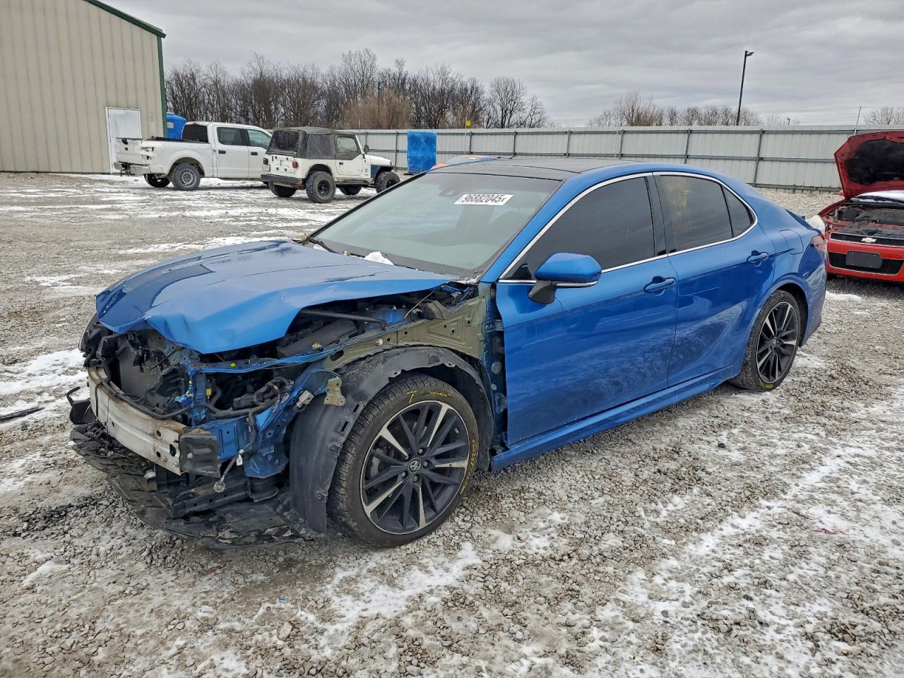 2018 TOYOTA CAMRY