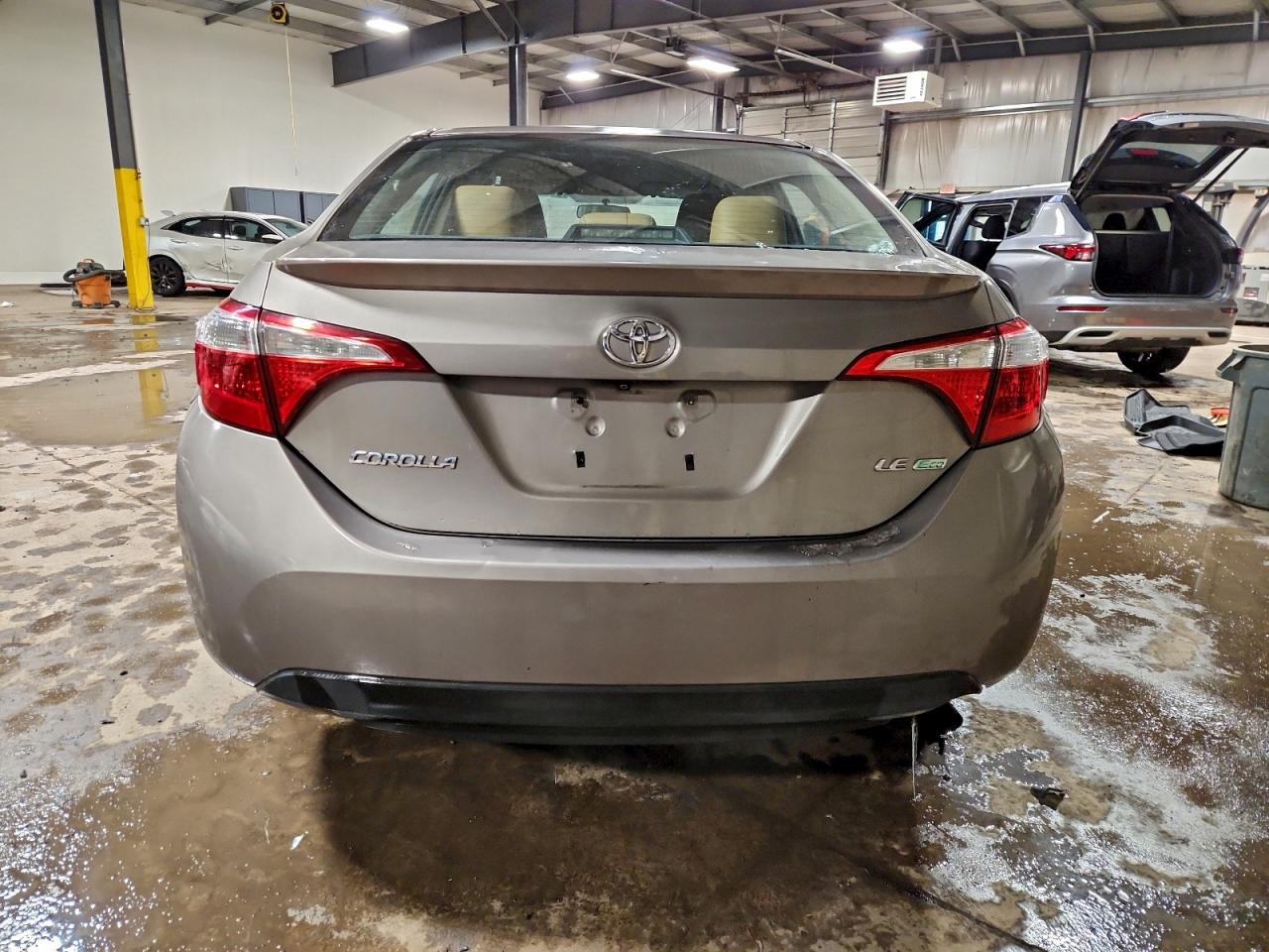2014 TOYOTA COROLLA ECO photo 6