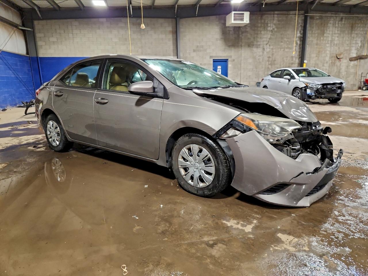 2014 TOYOTA COROLLA ECO photo 4