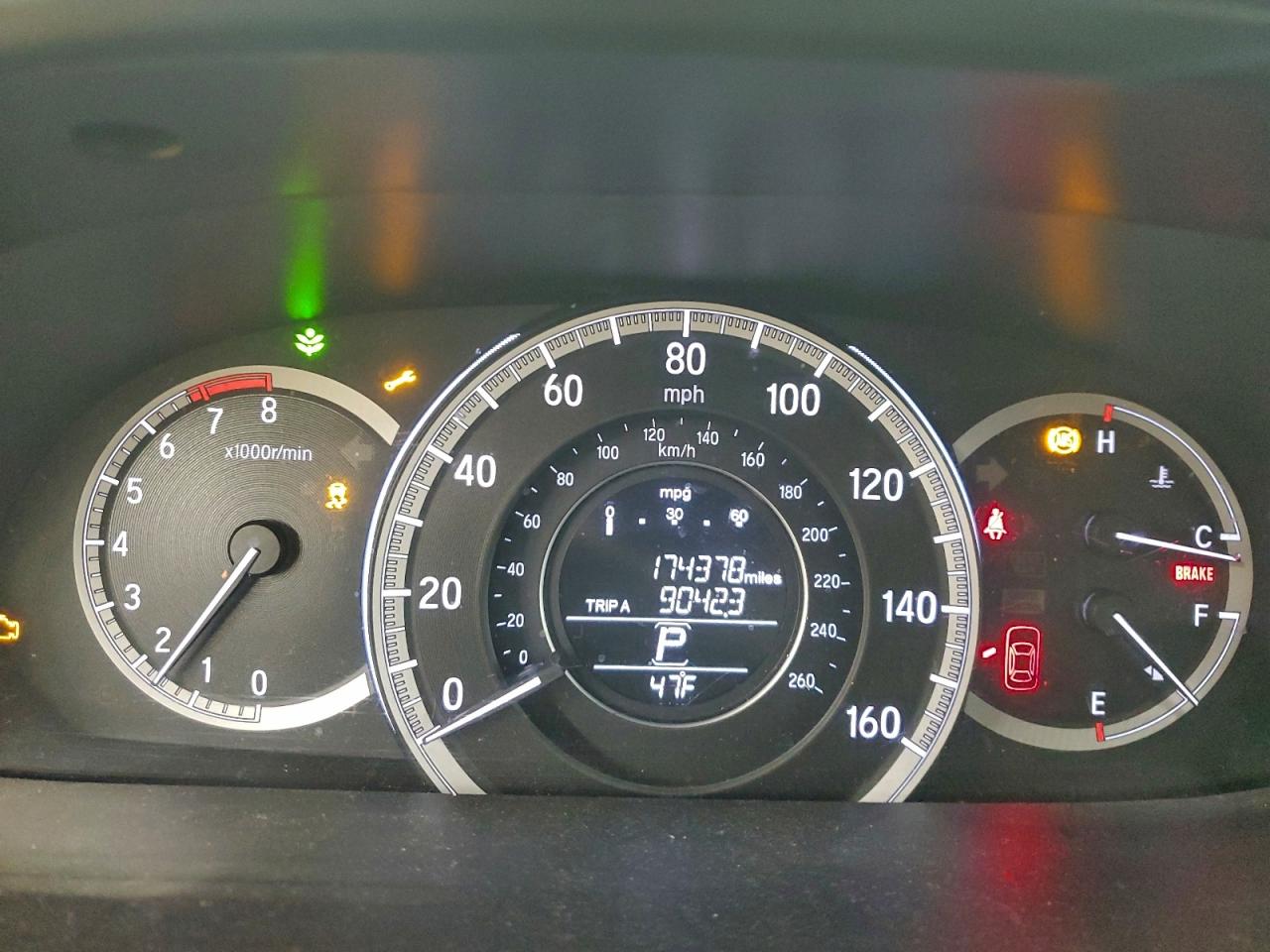 2017 HONDA ACCORD LX photo 9
