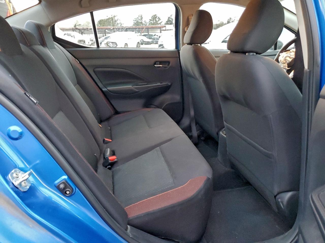 2020 NISSAN VERSA SR photo 10