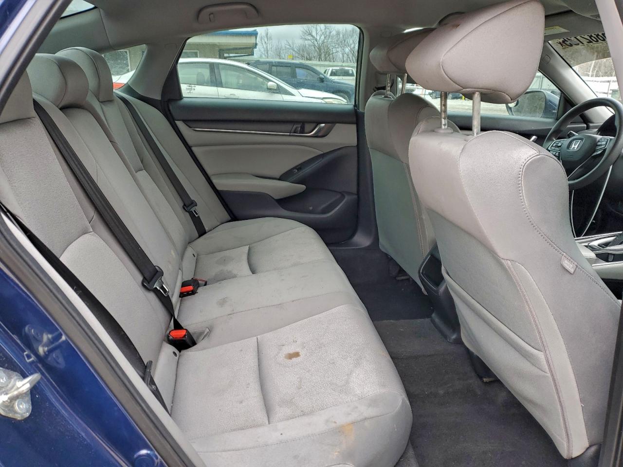 2020 HONDA ACCORD LX photo 10