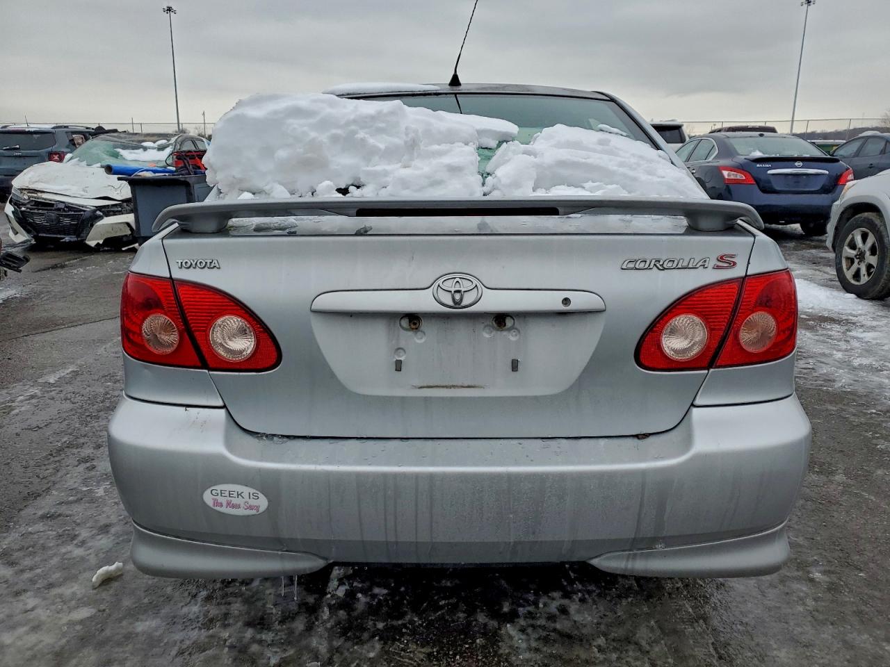 2005 TOYOTA COROLLA CE photo 6