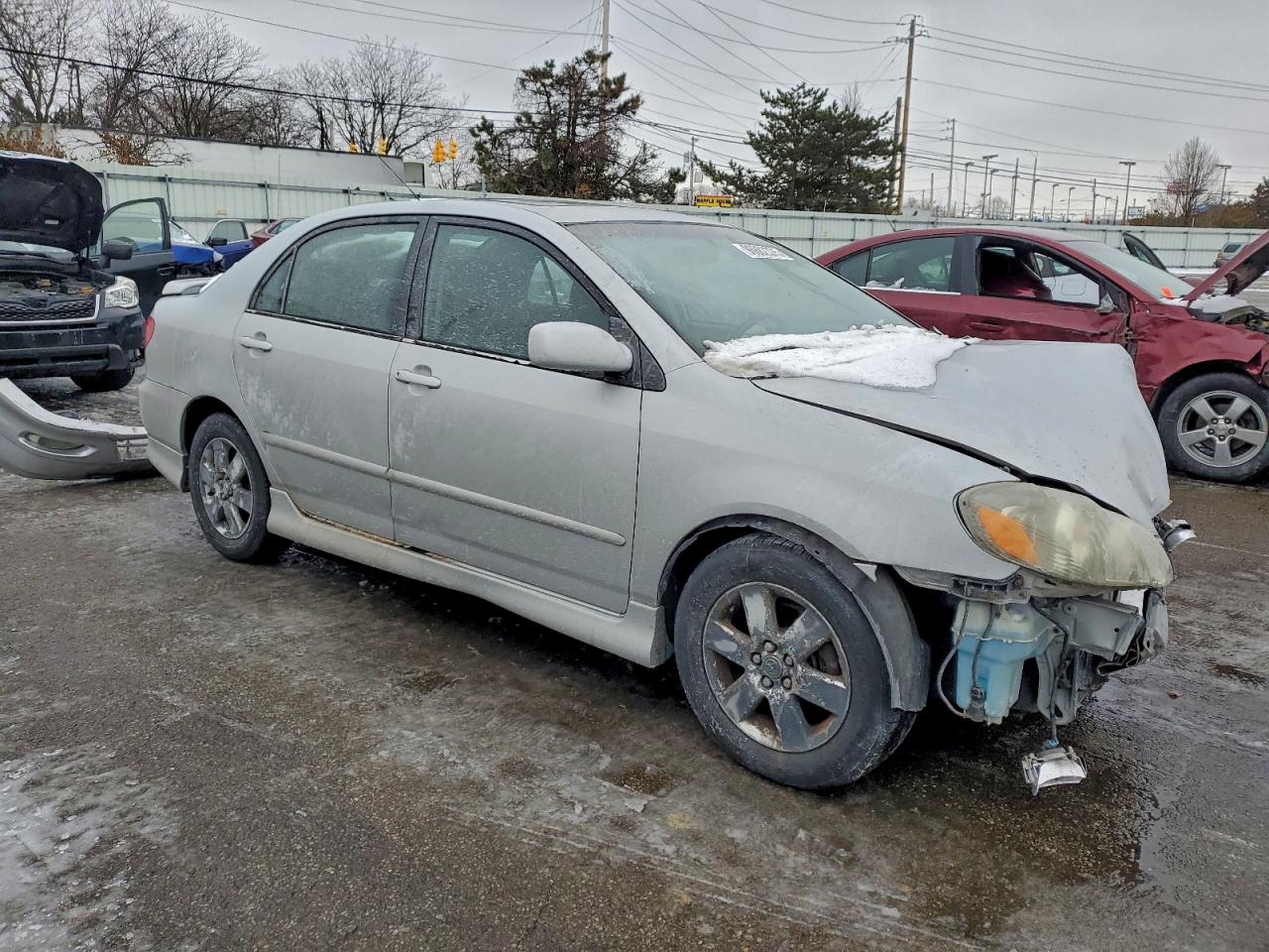 2005 TOYOTA COROLLA CE photo 4