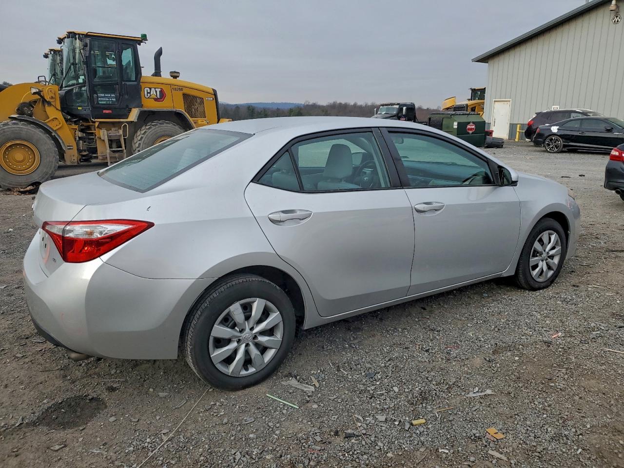 2016 TOYOTA COROLLA L photo 3