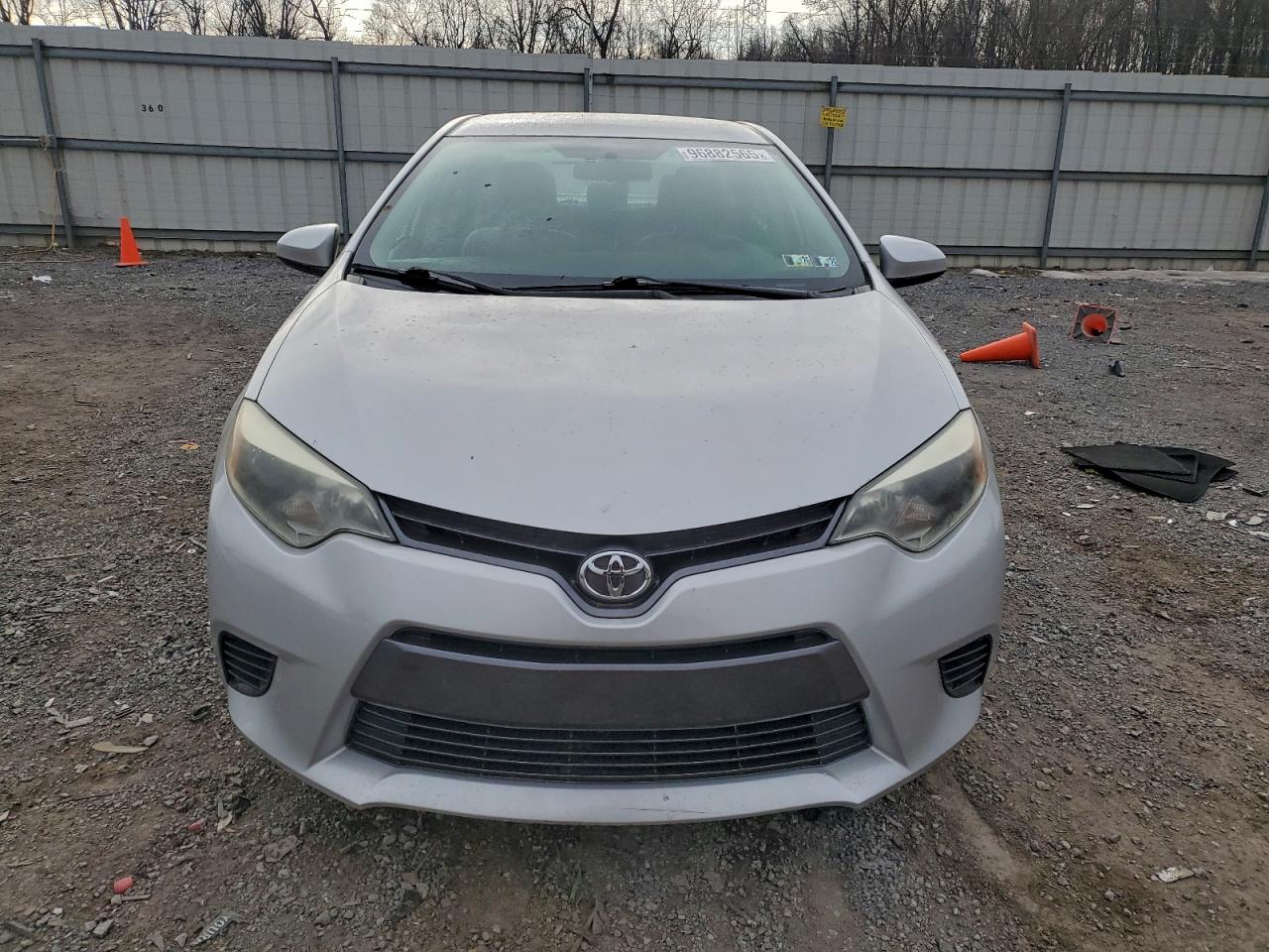 2016 TOYOTA COROLLA L photo 5