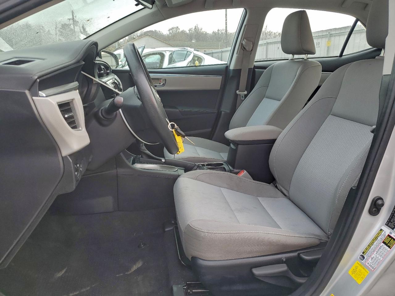 2016 TOYOTA COROLLA L photo 7