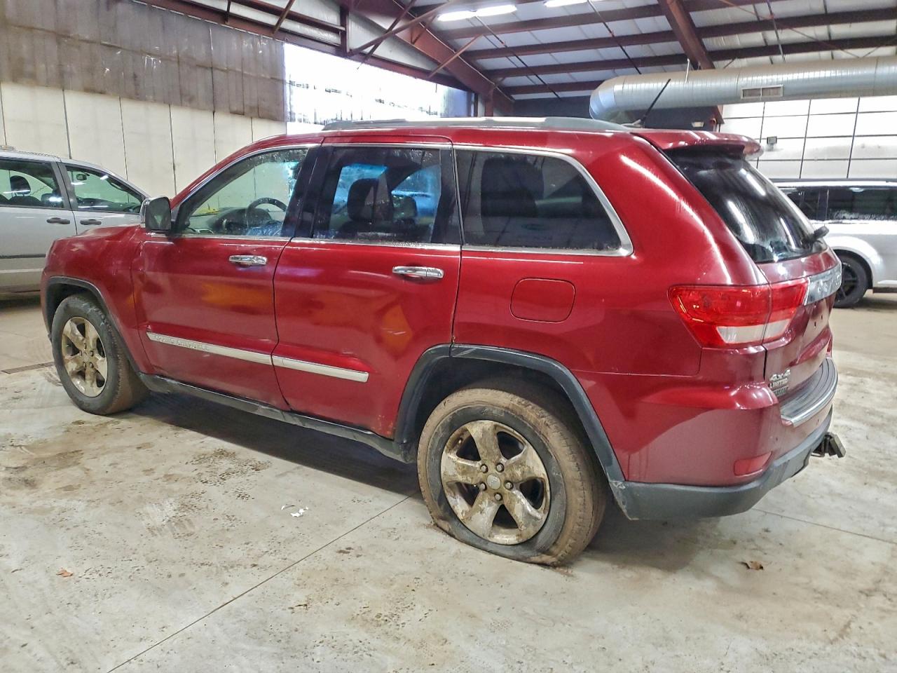 2012 JEEP GRAND CHEROKEE LIMITED photo 2
