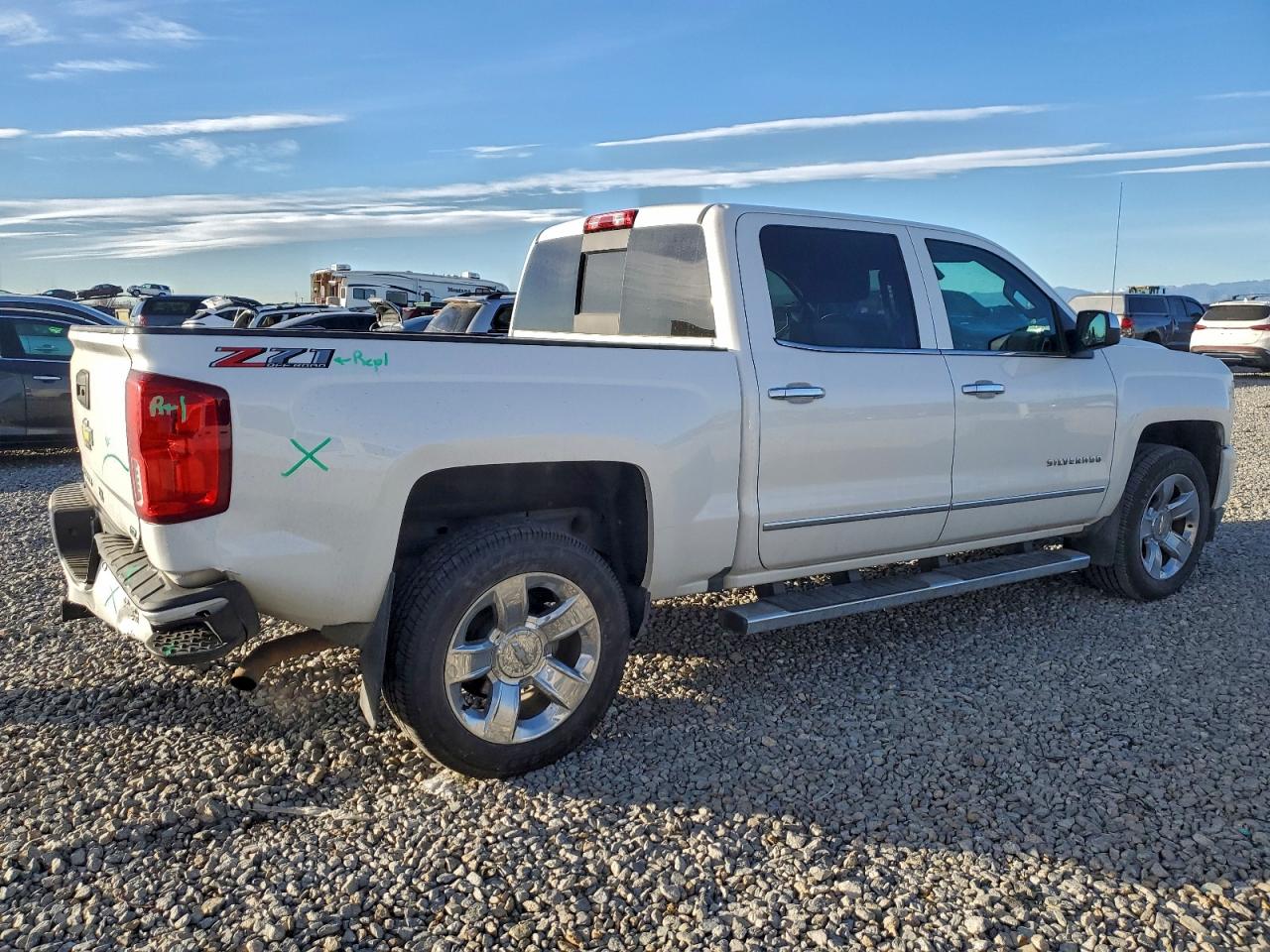 2018 CHEVROLET SILVERADO K1500 LTZ photo 3