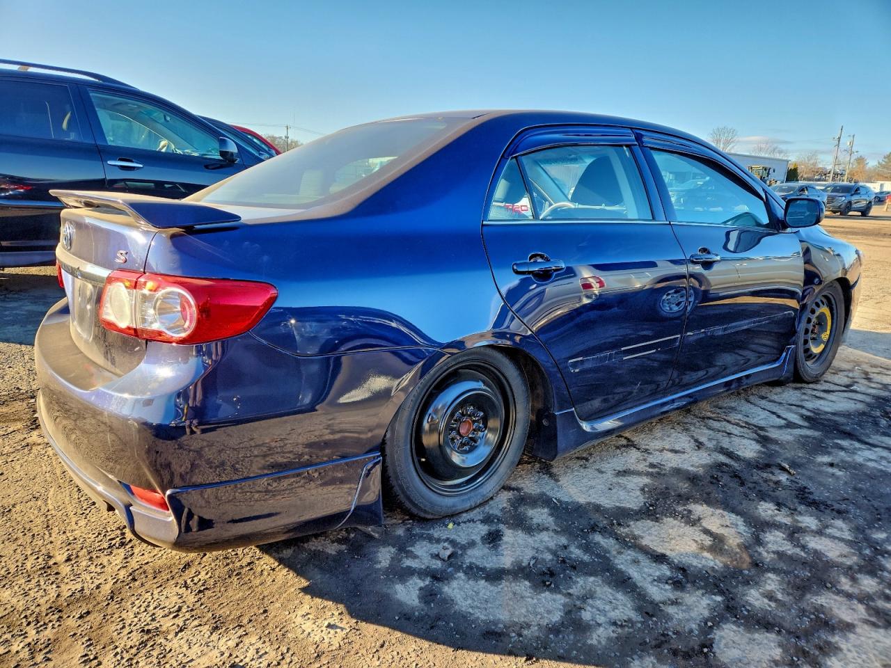 2012 TOYOTA COROLLA BASE photo 3