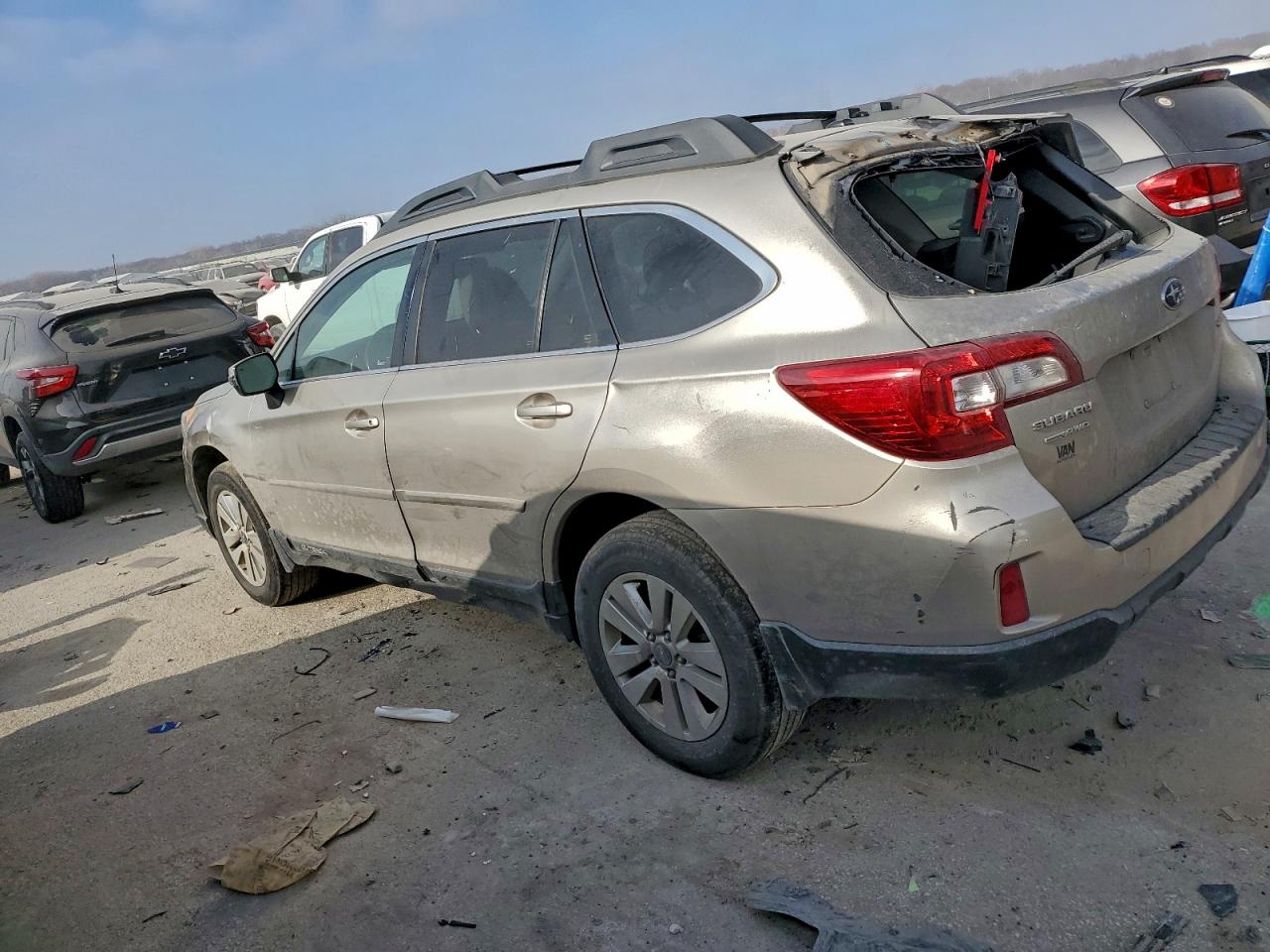 2015 SUBARU OUTBACK 2.5I PREMIUM photo 2