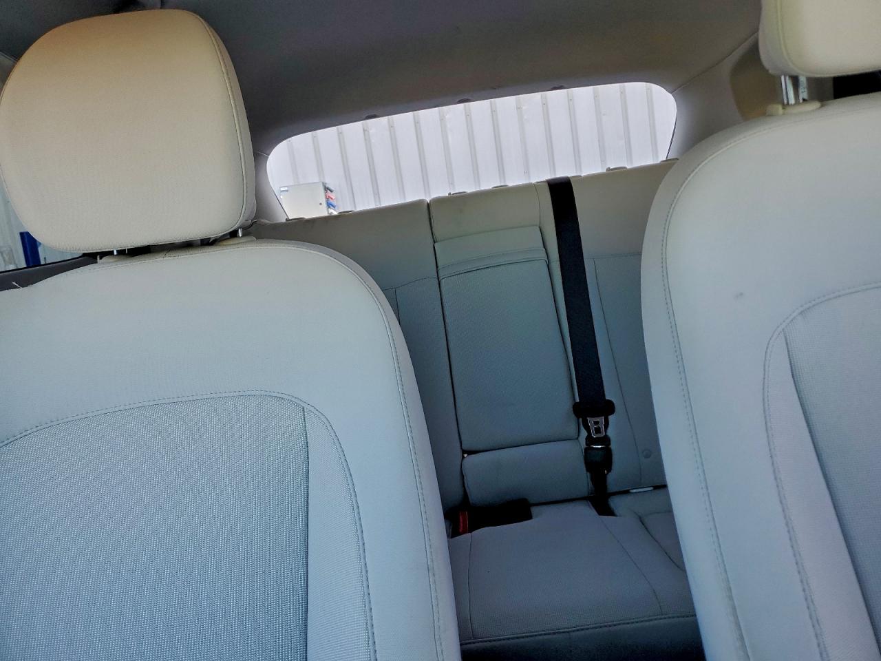 2024 HYUNDAI KONA SEL photo 10