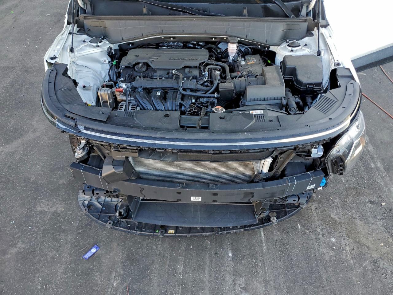 2024 HYUNDAI KONA SEL photo 12