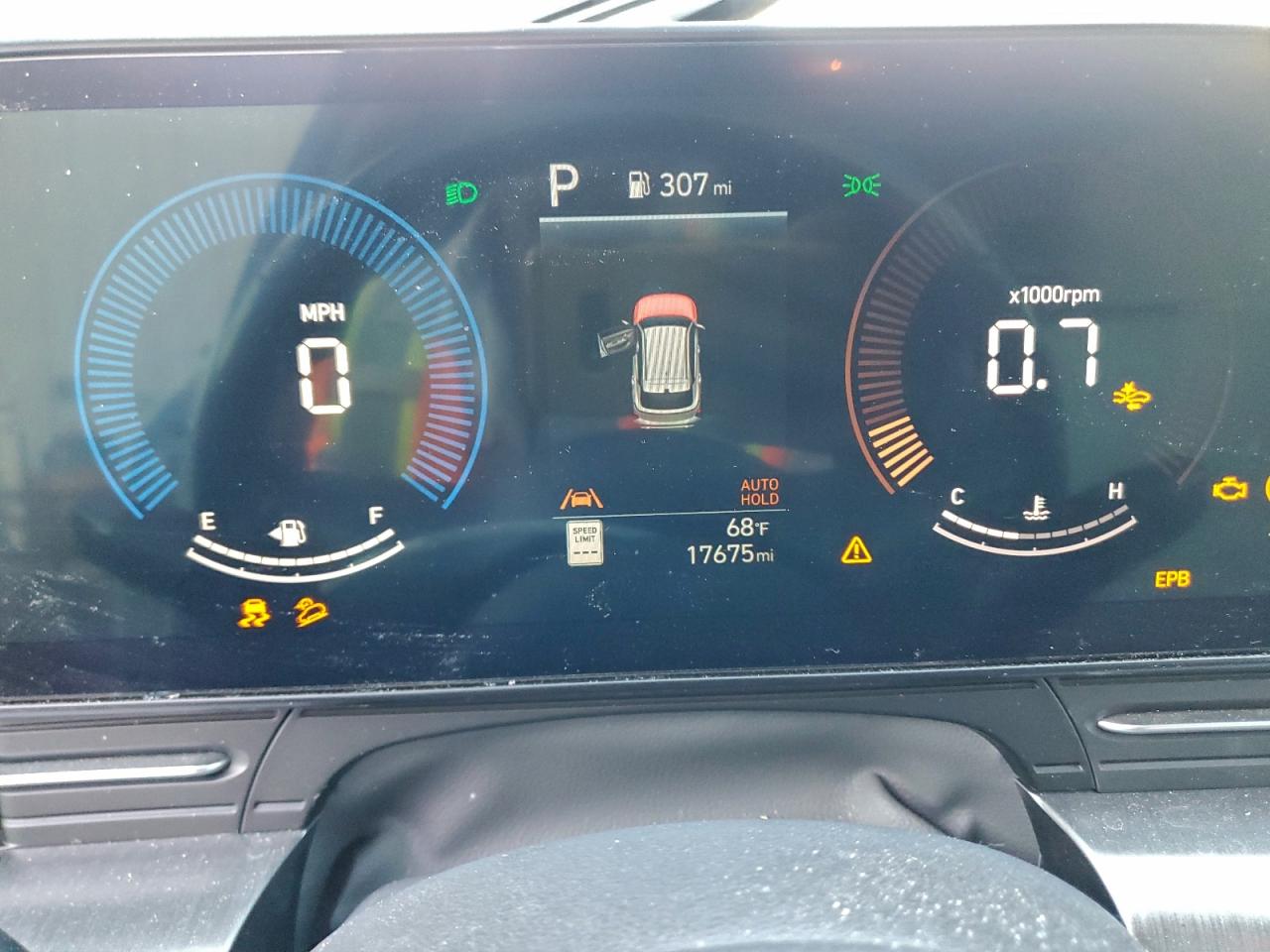 2024 HYUNDAI KONA SEL photo 9
