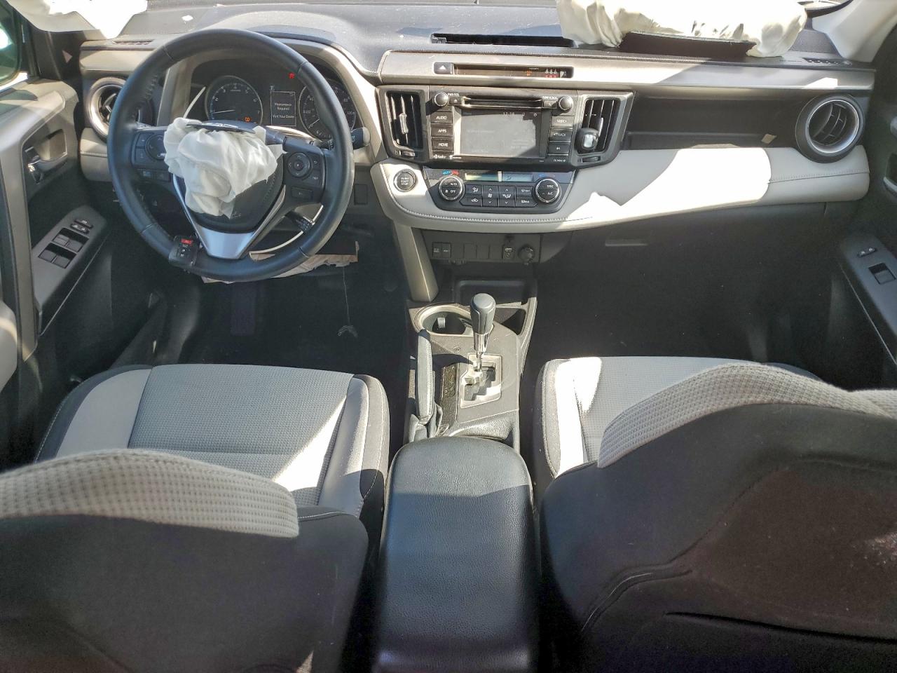 2018 TOYOTA RAV4 ADVENTURE photo 8