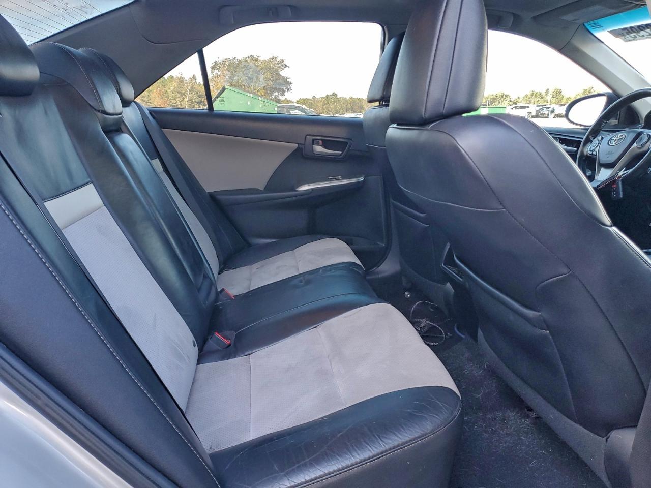 2012 TOYOTA CAMRY SE photo 10