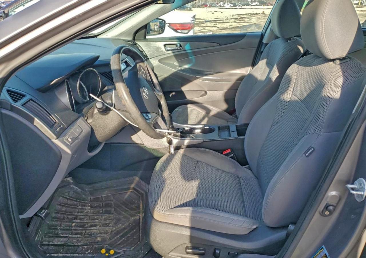 2011 HYUNDAI SONATA GLS photo 7