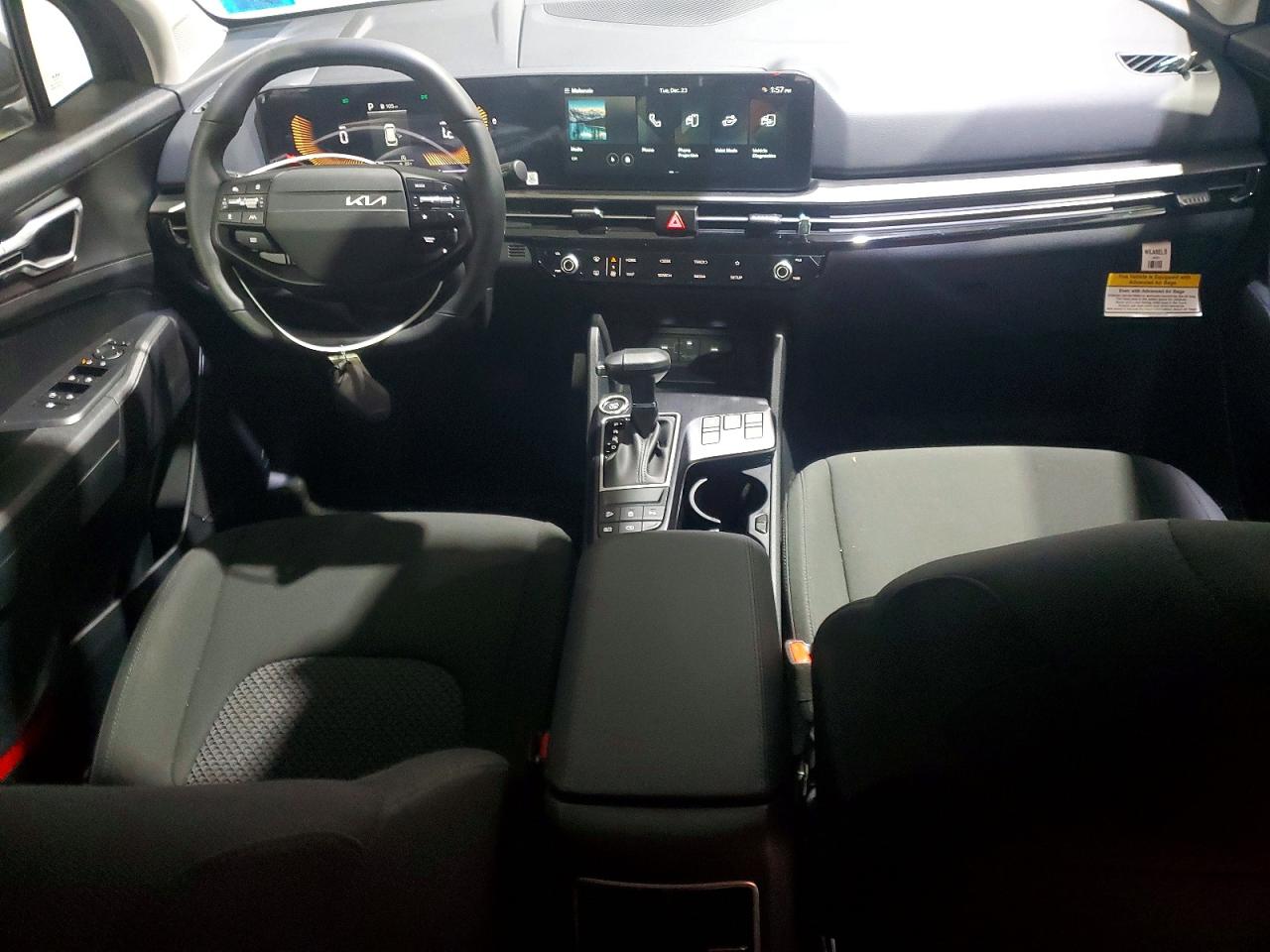 2026 KIA SPORTAGE LX photo 8