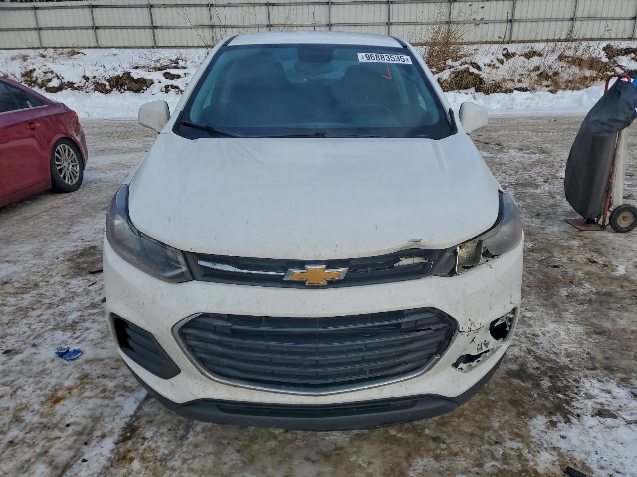 2019 CHEVROLET TRAX LS photo 5