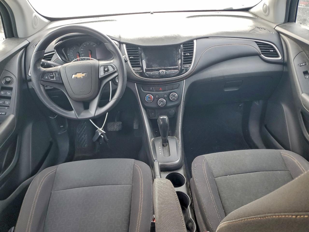 2019 CHEVROLET TRAX LS photo 8