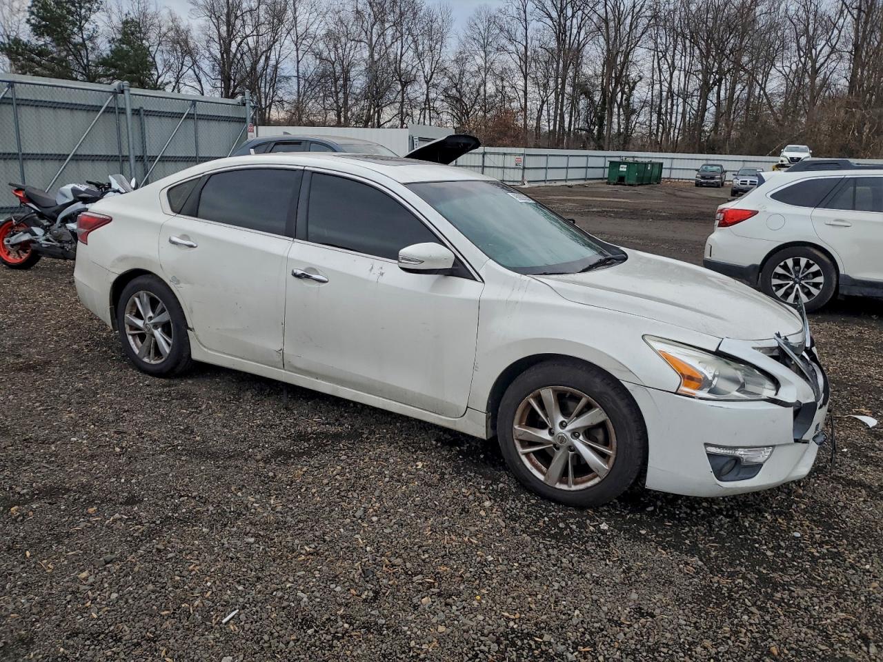 2013 NISSAN ALTIMA 2.5 photo 4