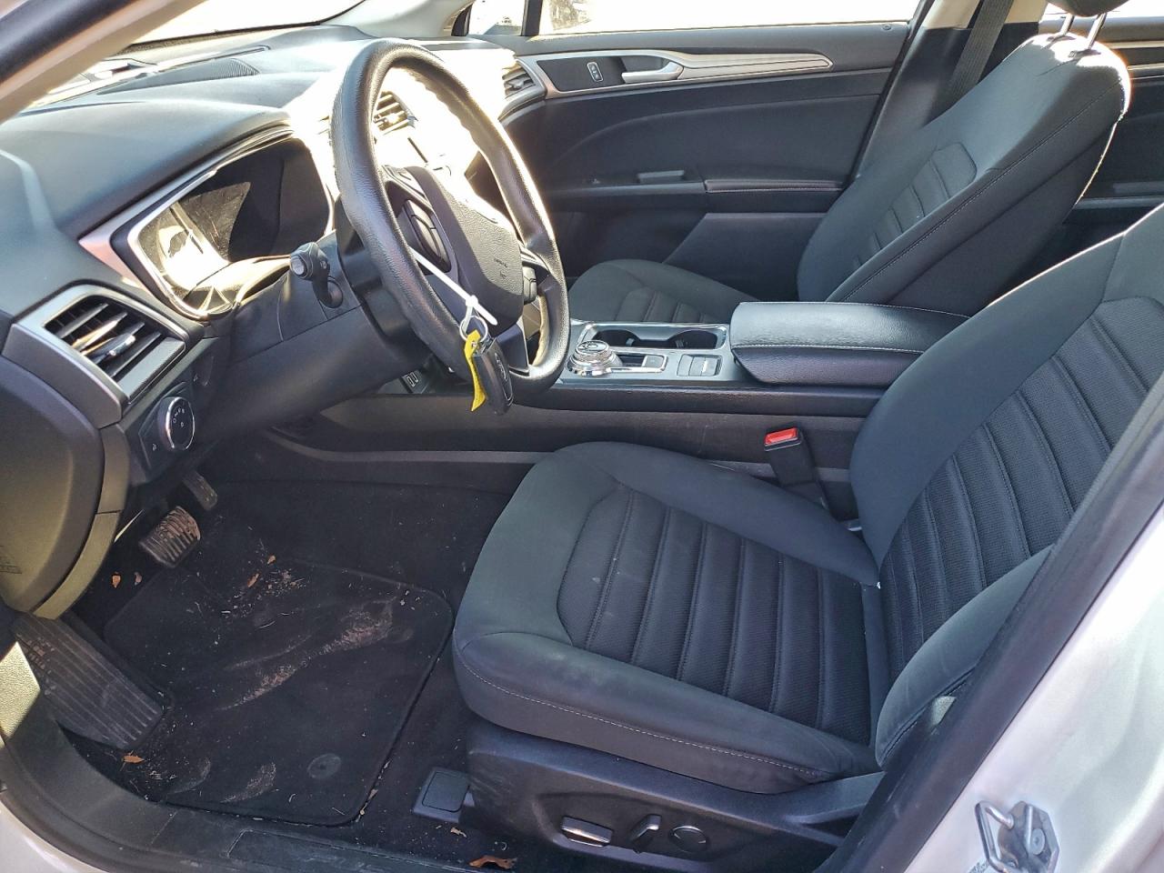 2019 FORD FUSION SE photo 7