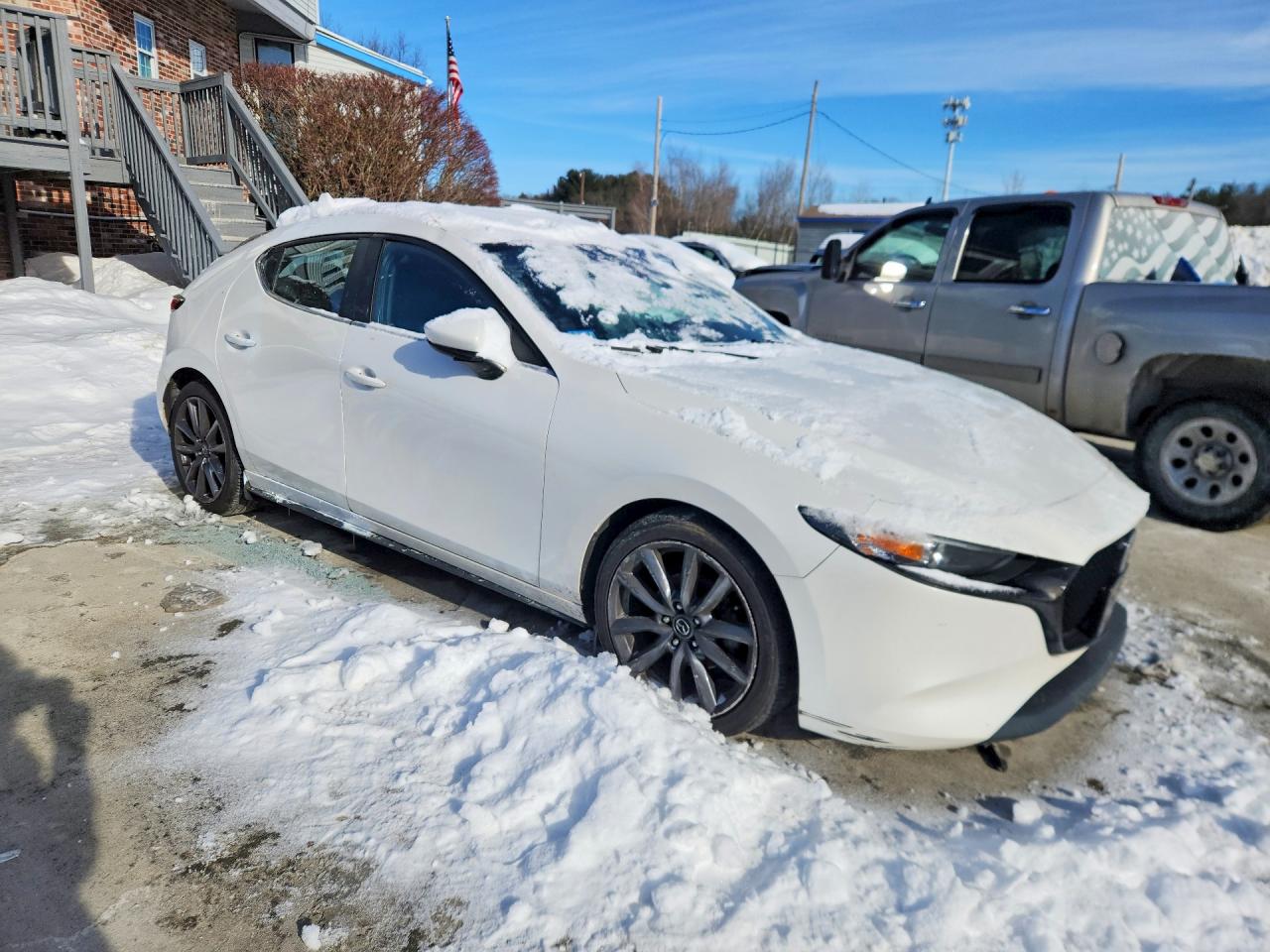 2019 MAZDA 3 photo 4