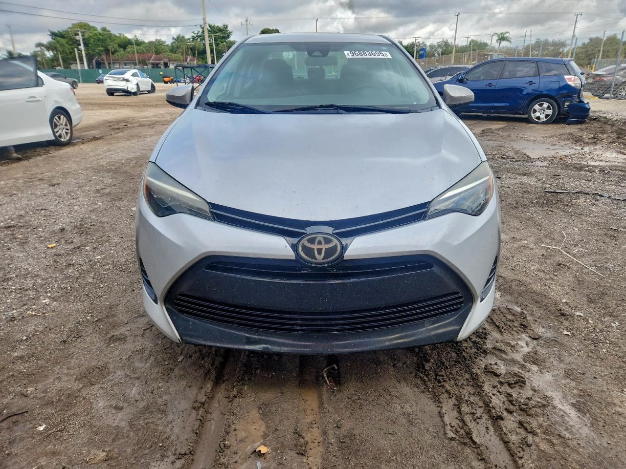 2018 TOYOTA COROLLA L photo 5