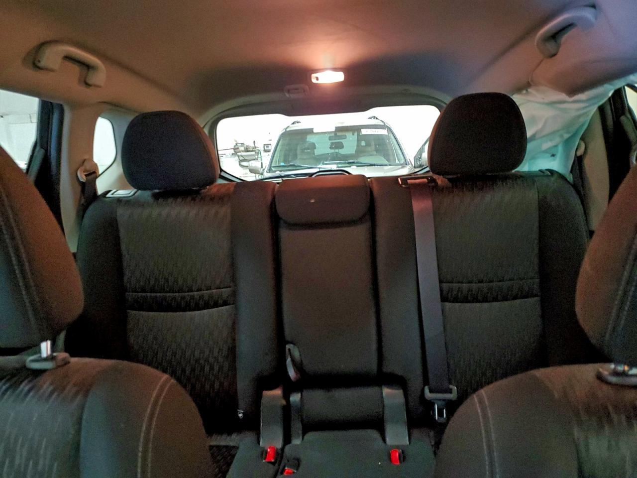2017 NISSAN ROGUE SV photo 10