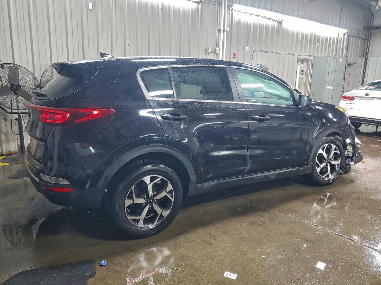 2020 KIA SPORTAGE LX photo 3