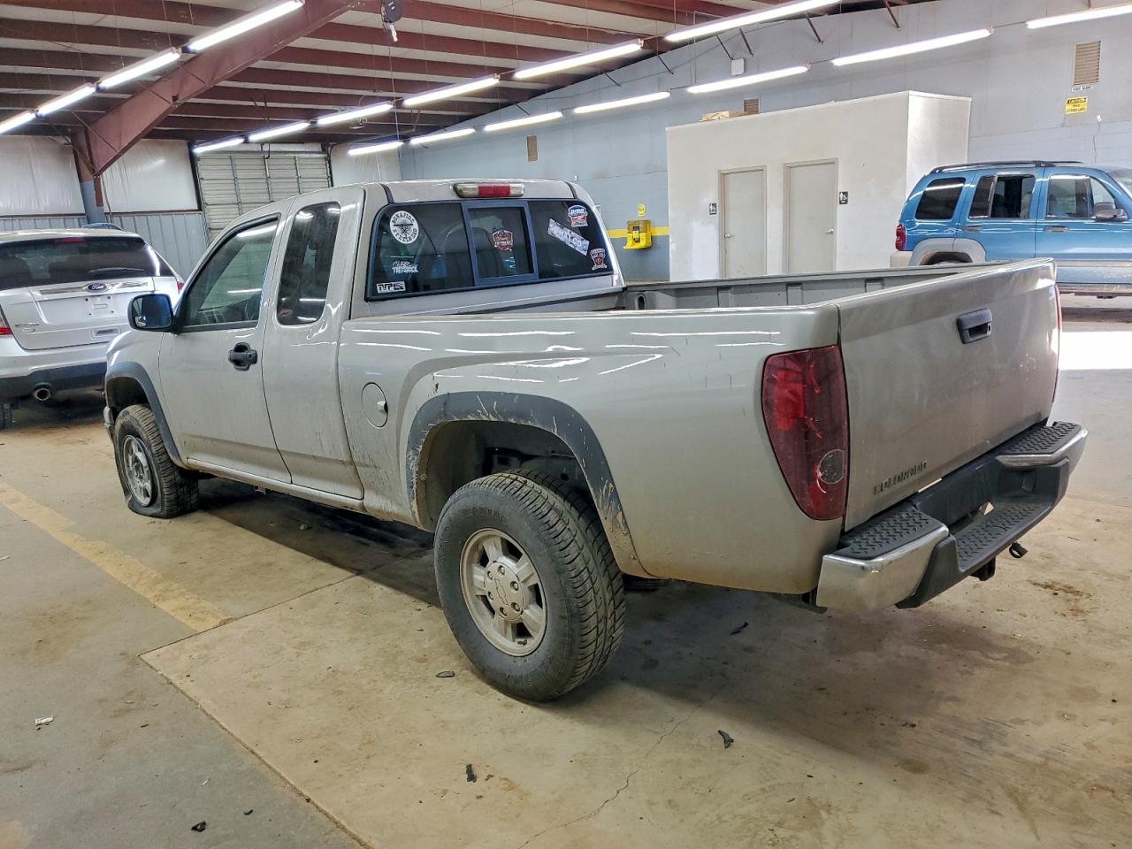 2006 CHEVROLET COLORADO photo 2