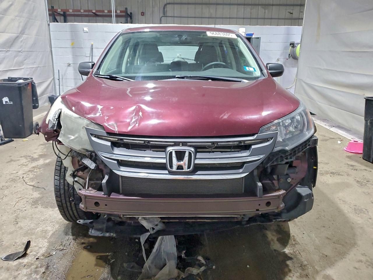 2014 HONDA CR-V LX photo 5