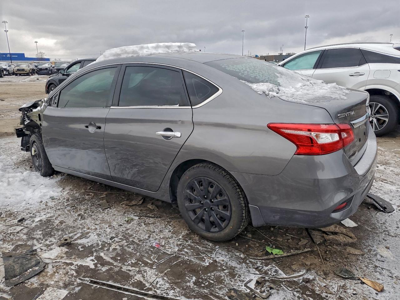 2019 NISSAN SENTRA S photo 2