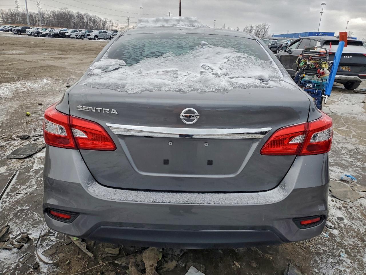 2019 NISSAN SENTRA S photo 6