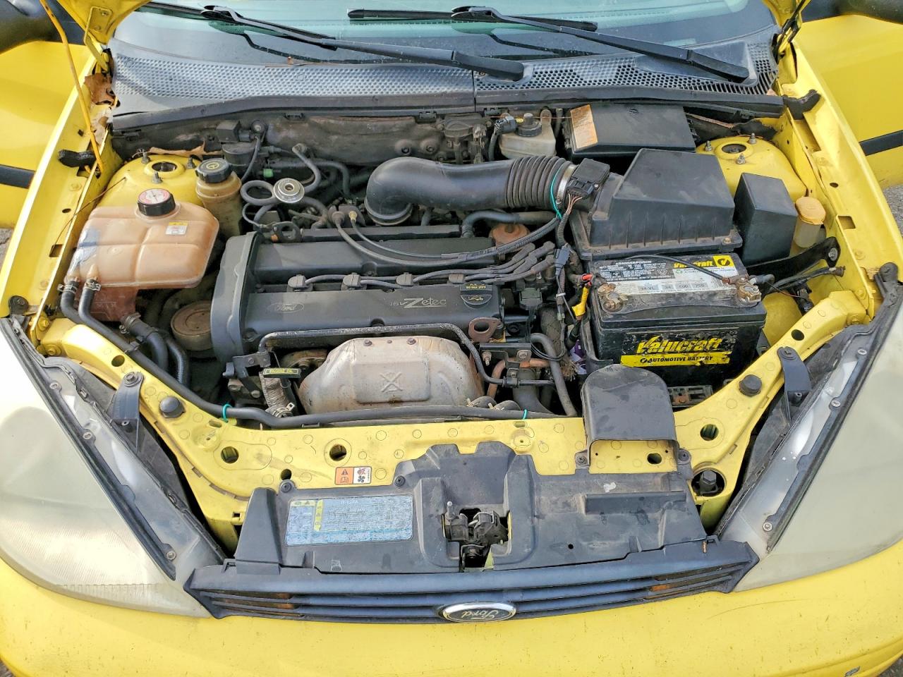 2002 FORD FOCUS ZX3 photo 11