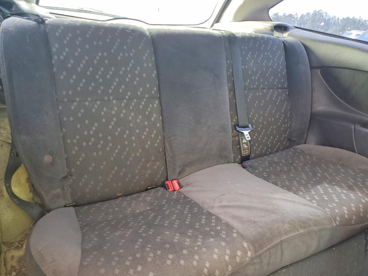 2002 FORD FOCUS ZX3 photo 10