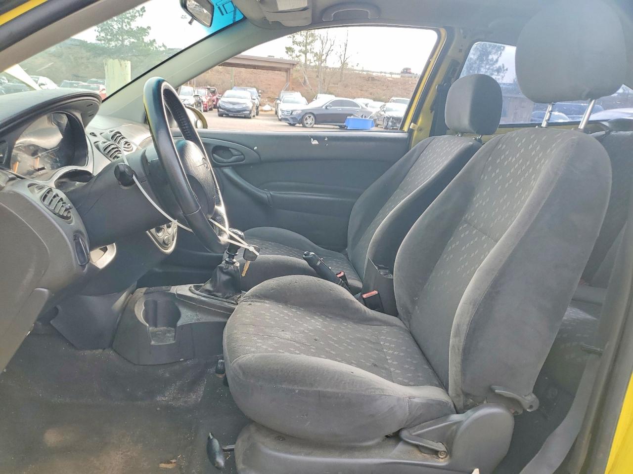2002 FORD FOCUS ZX3 photo 7