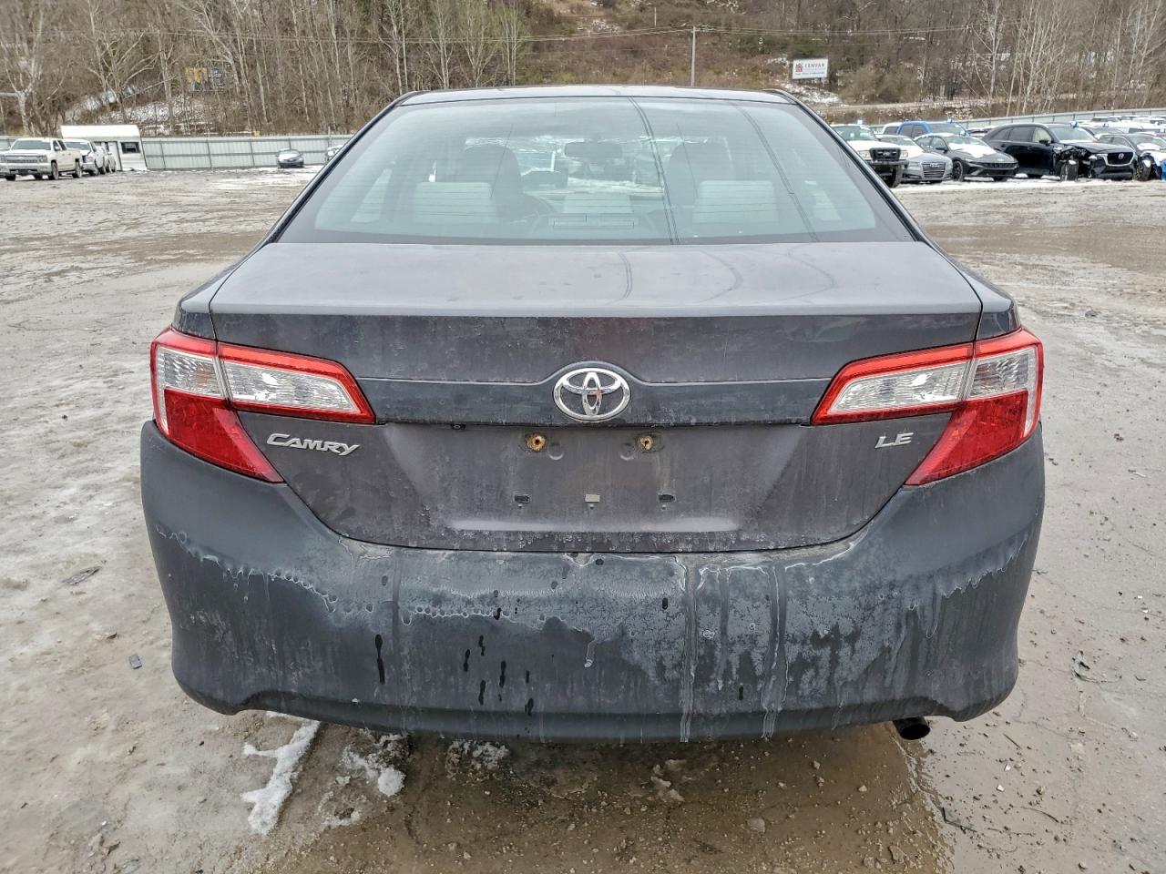2014 TOYOTA CAMRY L photo 6