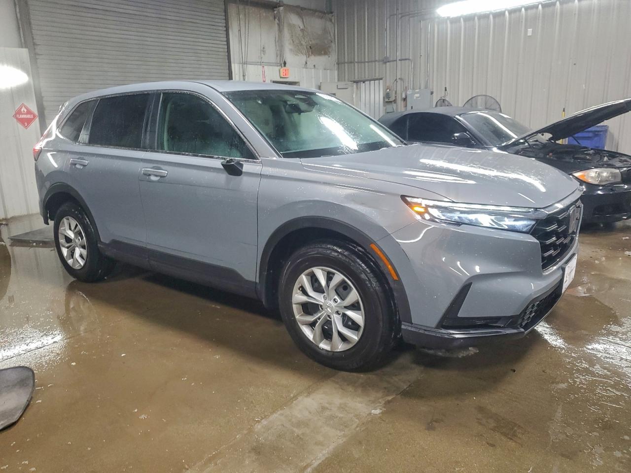 2025 HONDA CR-V LX photo 4