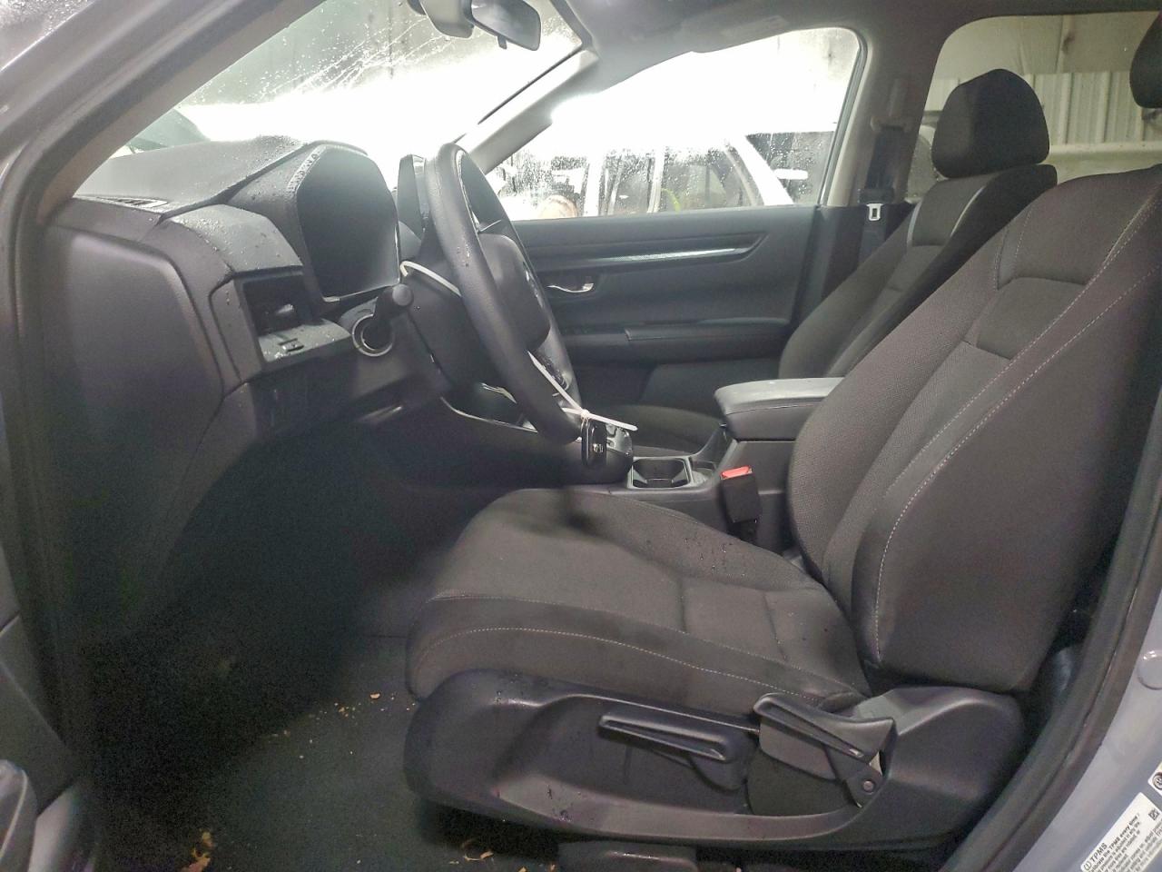 2025 HONDA CR-V LX photo 7