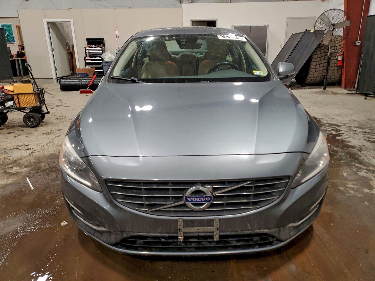 2016 VOLVO S60 PREMIER photo 5