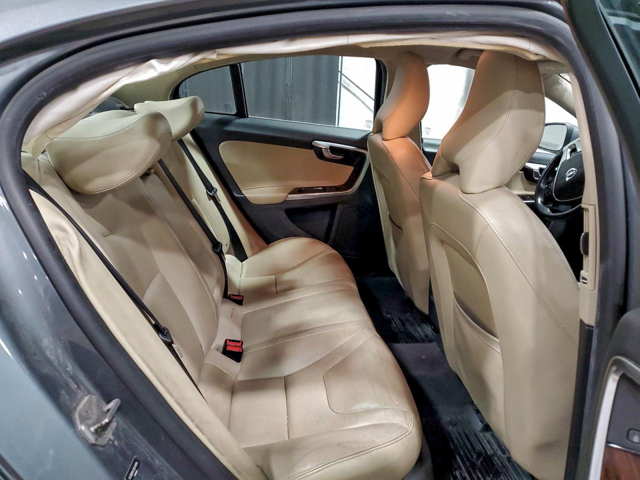 2016 VOLVO S60 PREMIER photo 10