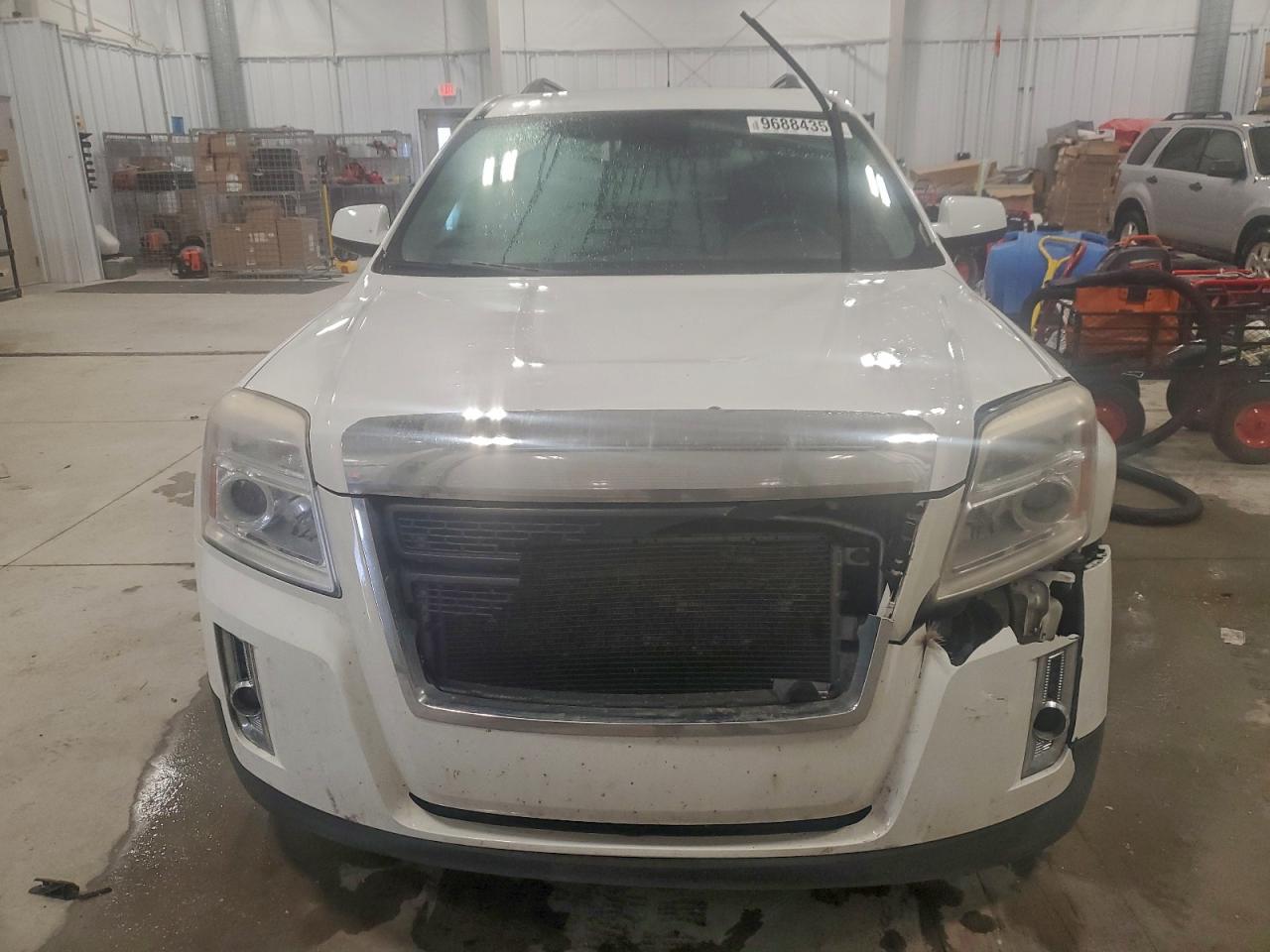 2012 GMC TERRAIN SLT photo 5