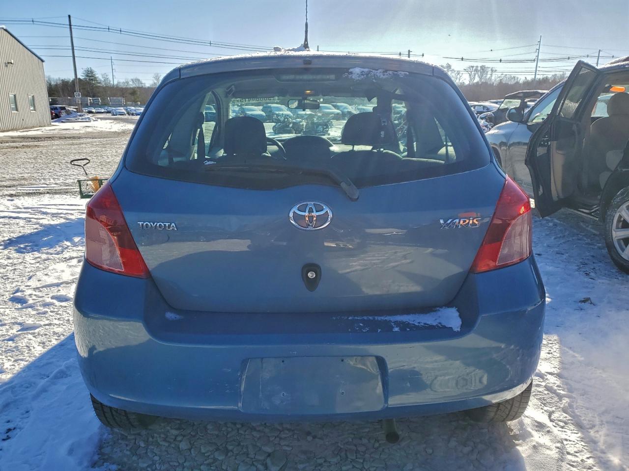 2007 TOYOTA YARIS photo 6