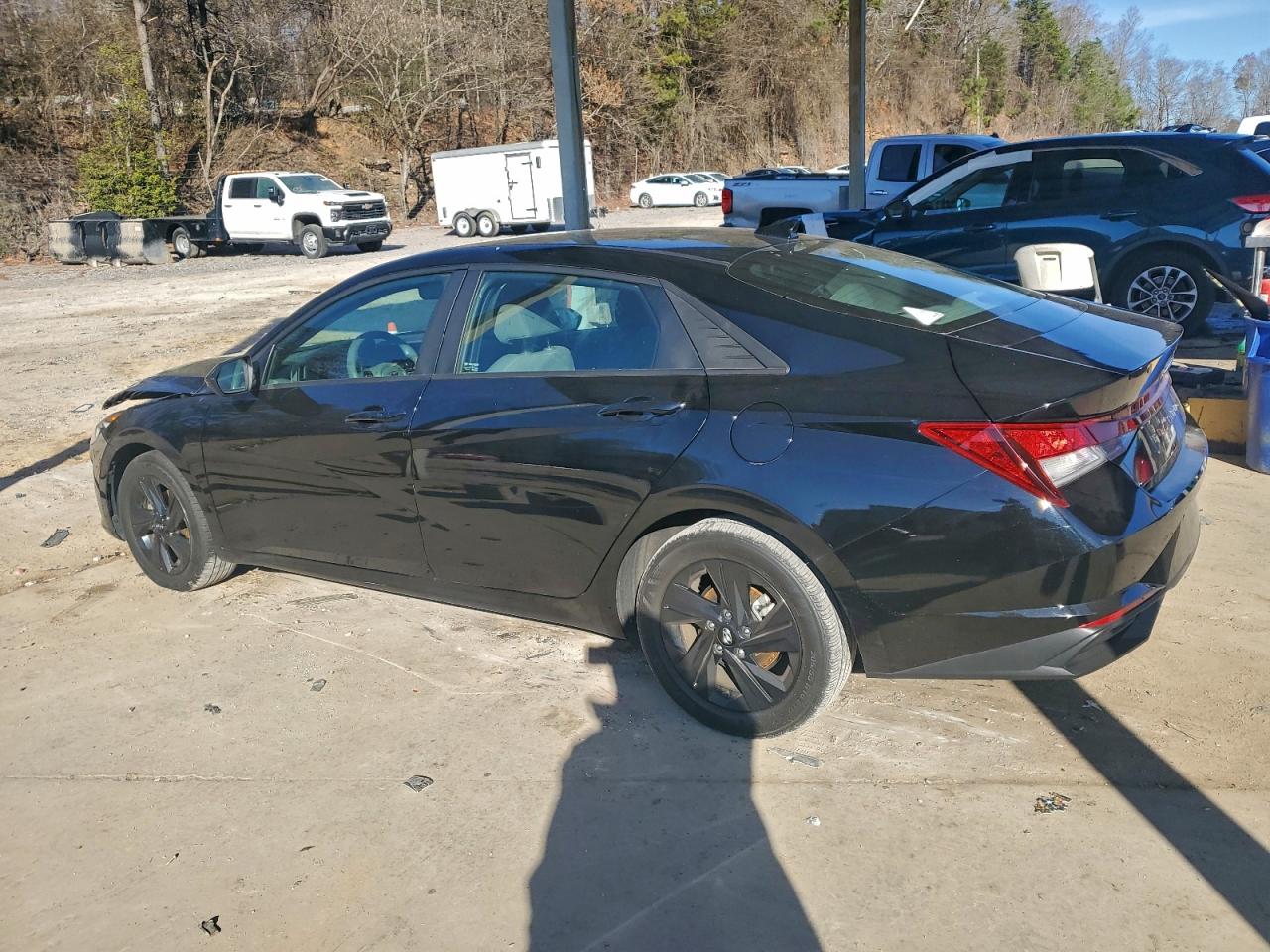 2023 HYUNDAI ELANTRA SEL photo 2